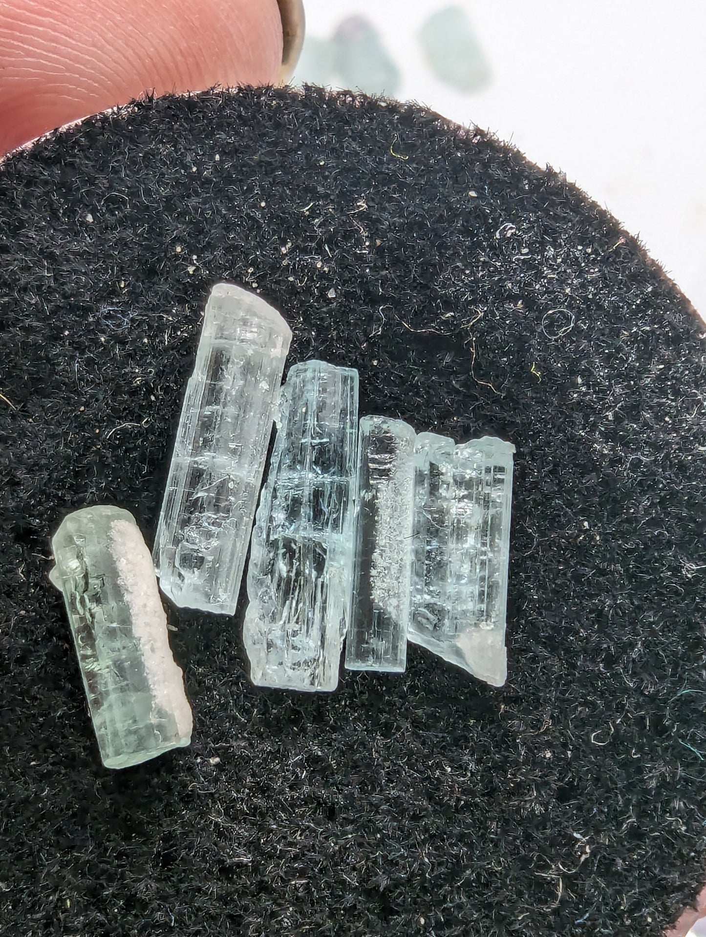 Aquamarine Crystal Lot - 9pcs - 25cts(5g)