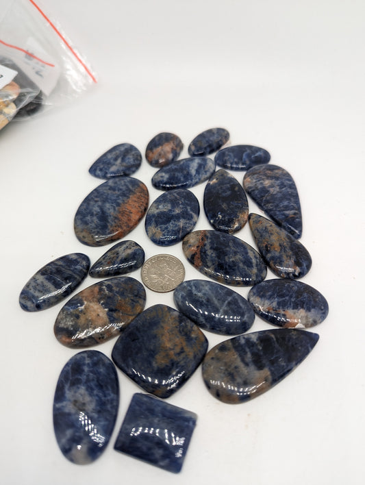 Sodalite Cabochons - 20pcs - 628.95cts(125.79g)