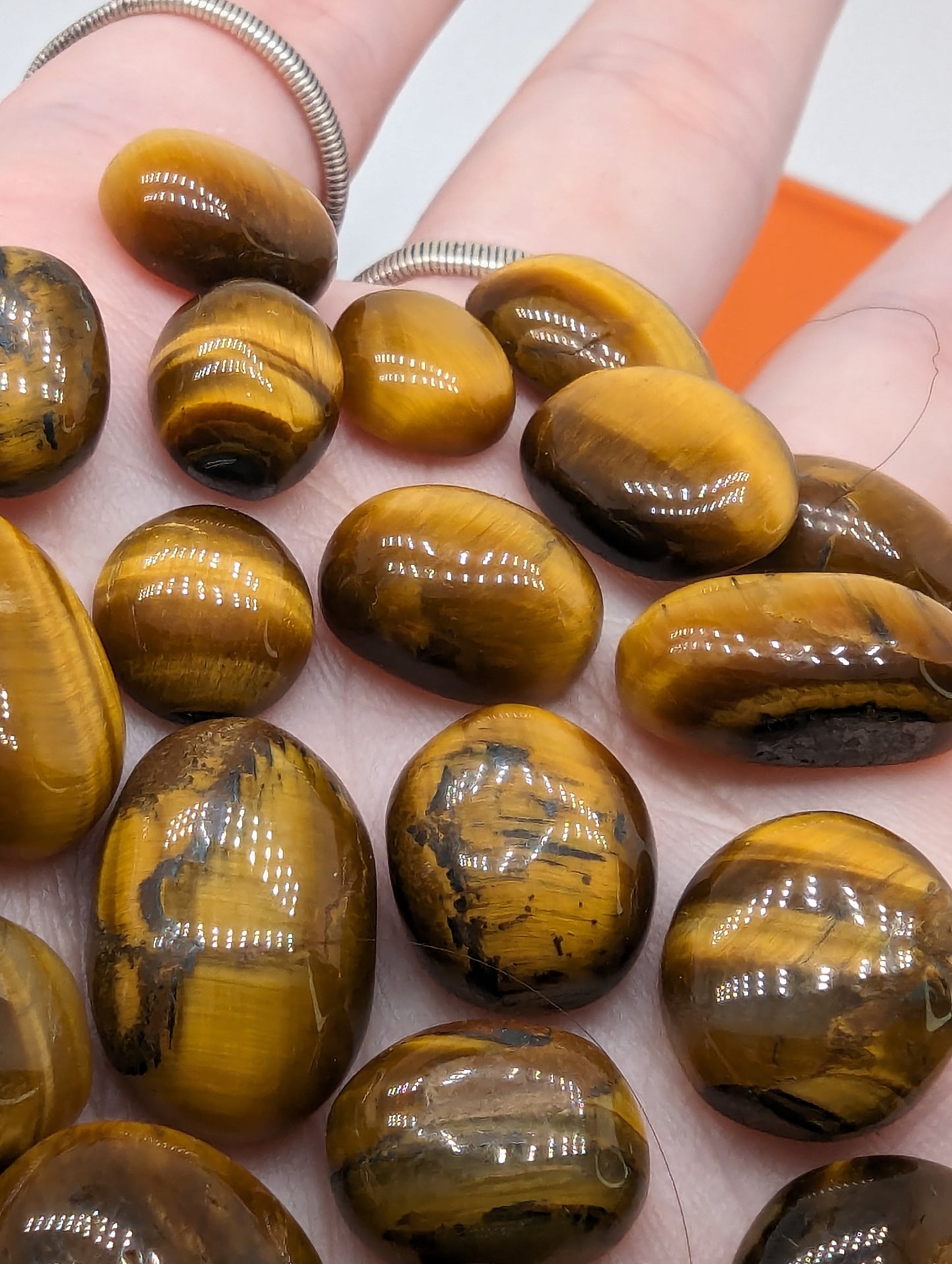 Tigers Eye - 20pcs - 137.30cts(27.46g