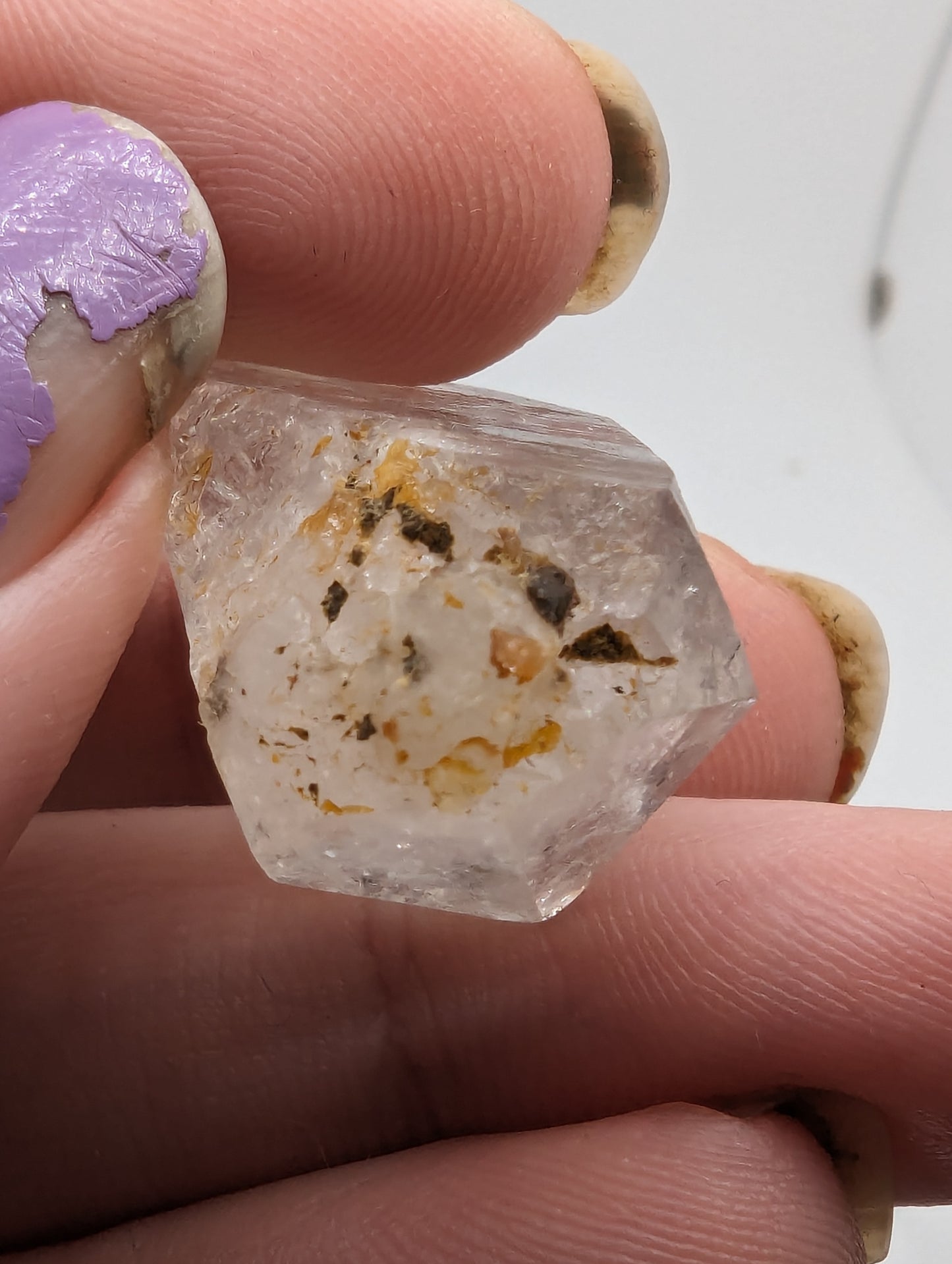 Herkimer Diamond - 59.40cts(11.88g) - 
36mm