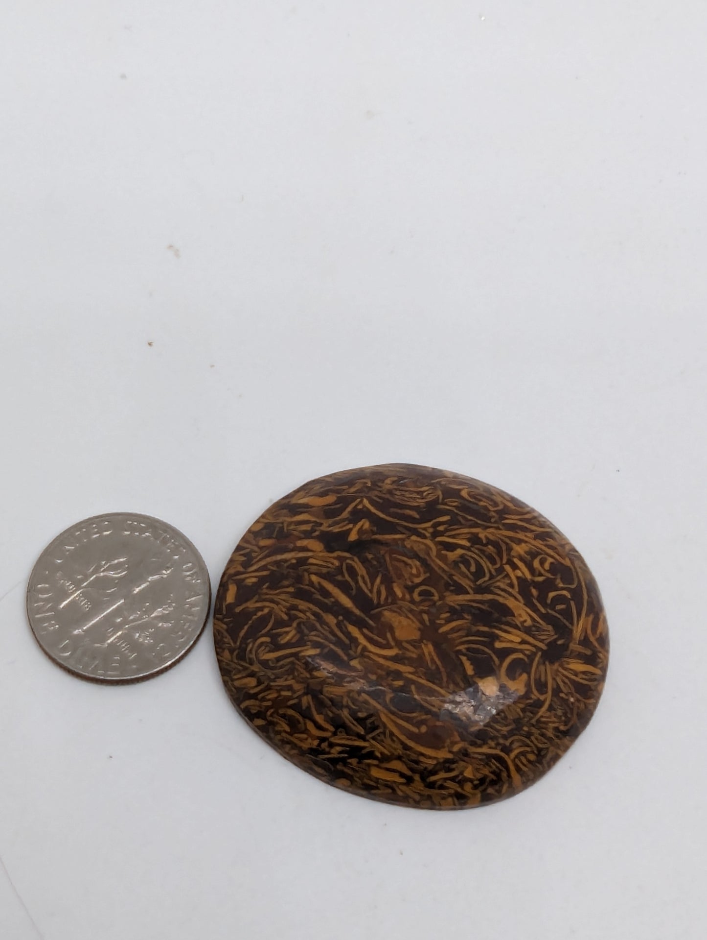 Calligraphy Jasper - 
71.80cts(14.37g) - 36mm