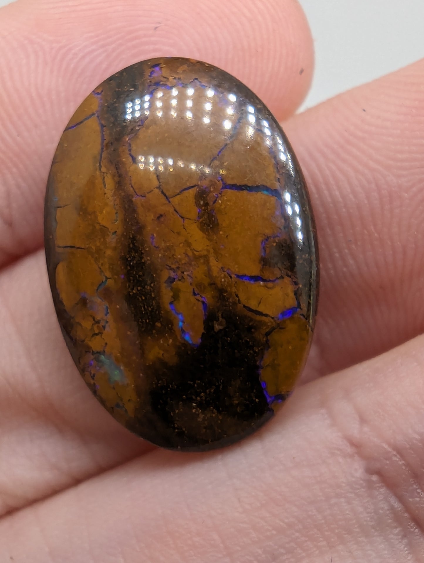 Koroit Boulder Opal - 13.60cts(2.70g) - 
23mm