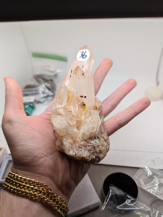 Big Quartz Display Specimen - 394g(13.9oz)