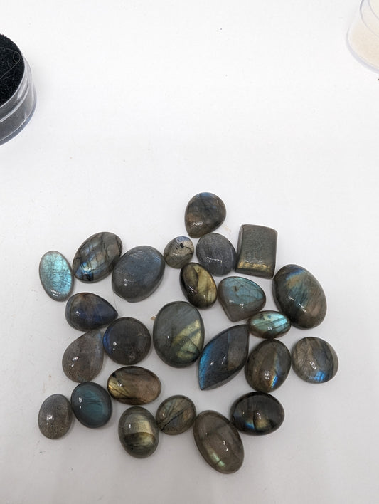 Labradorite Cabochon - jewelry size - 
25pcs - 148.45cts(29.69g)