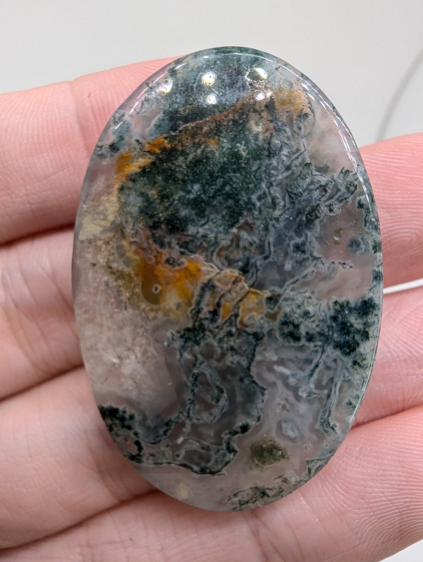 Moss Agate Oval - Large - 63.20cts(12.64g) - 46*31*6mm - V51