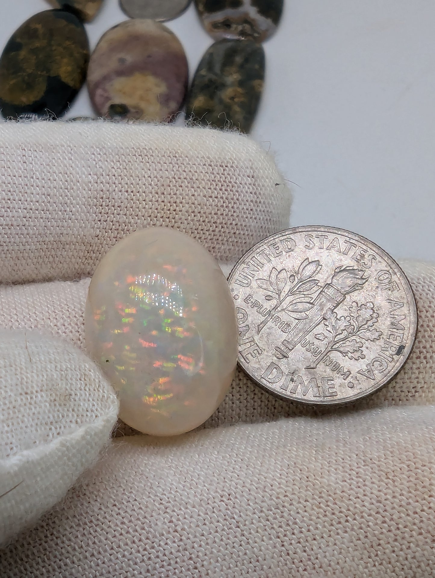 Ethiopian Welo Opal Cab - Large Oval - 12*18.5mm - 14.5cts - OPP1