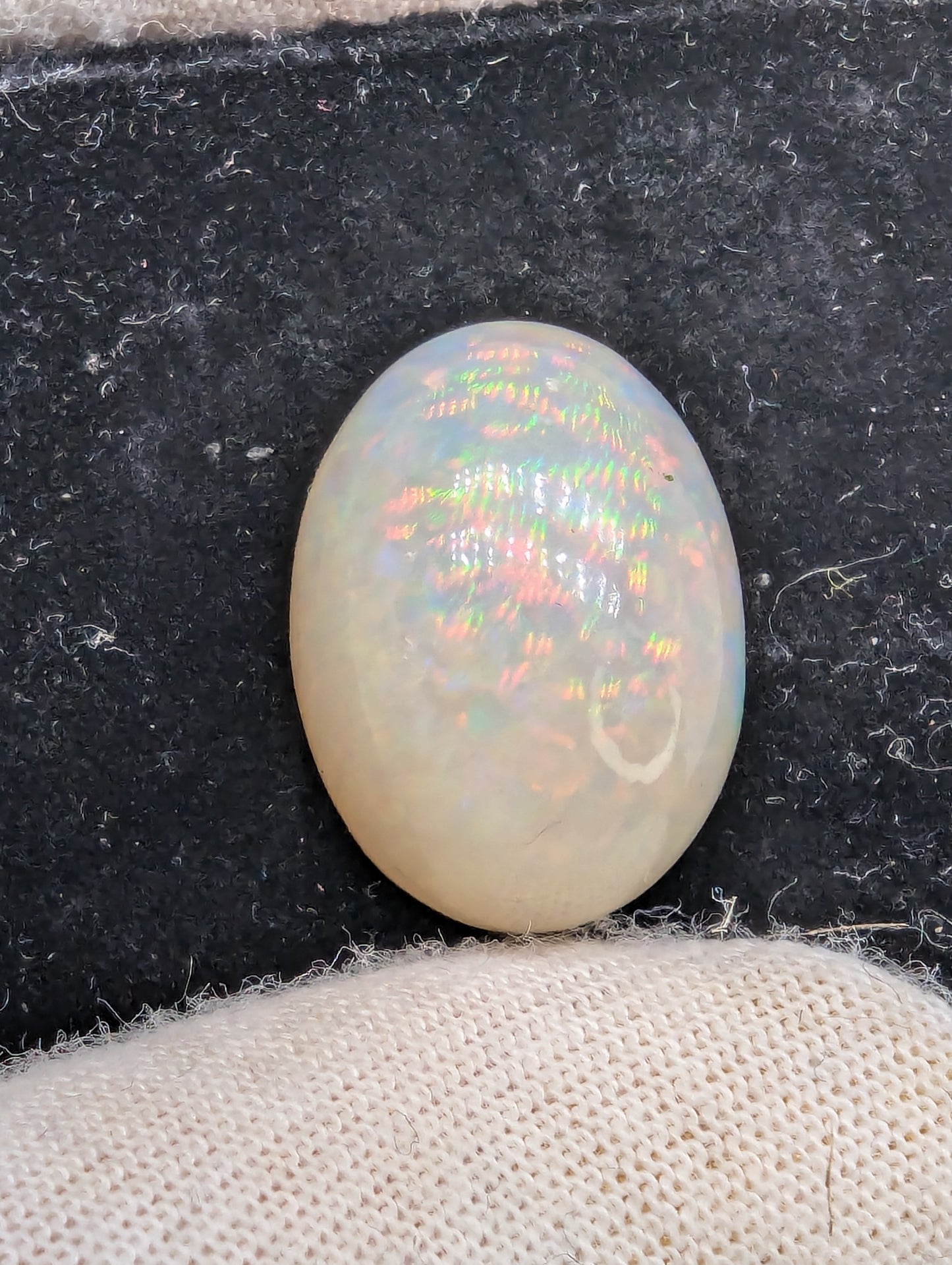 Ethiopian Welo Opal Cab - Large Oval - 12*18.5mm - 14.5cts - OPP1