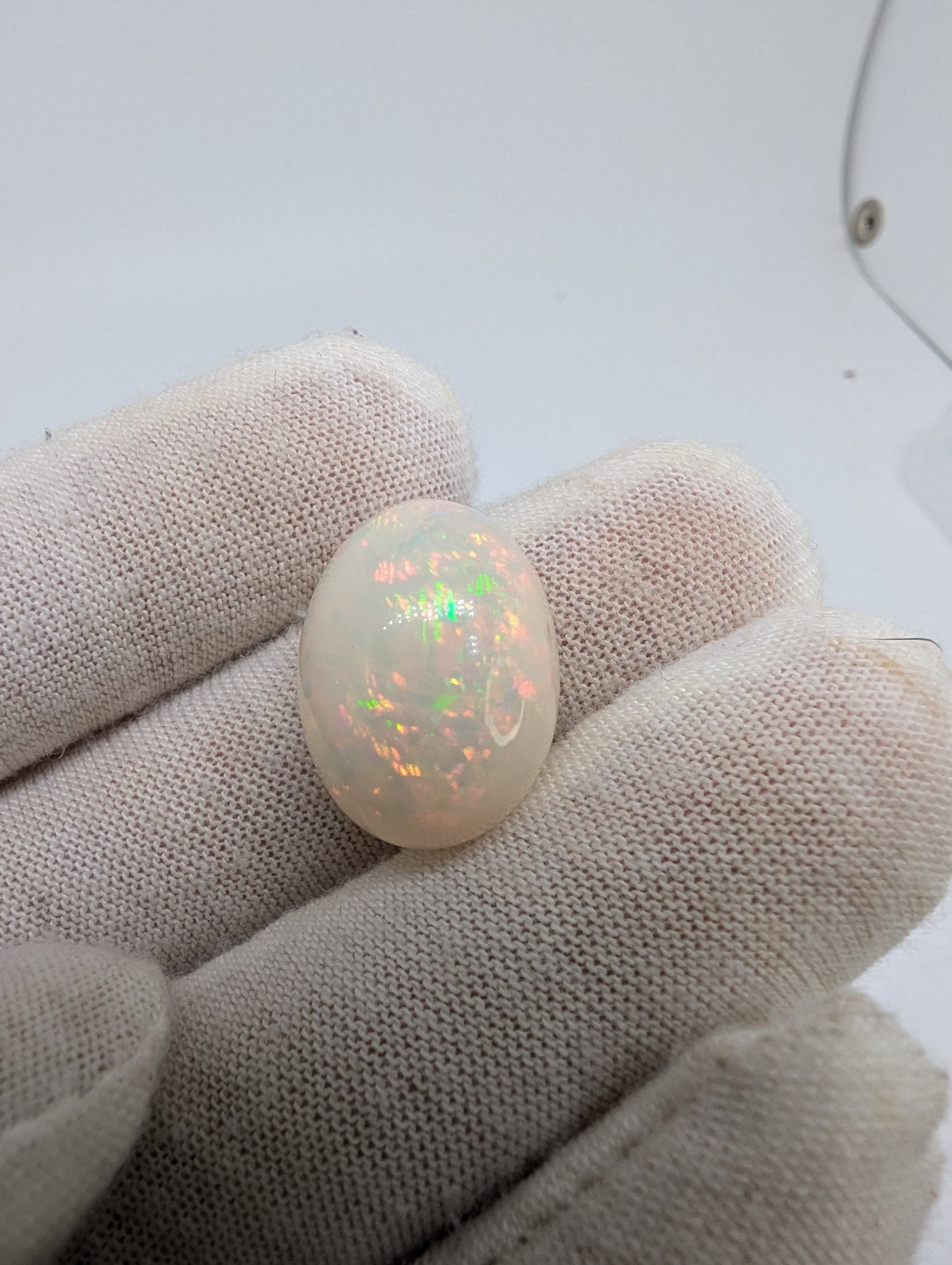 Ethiopian Welo Opal Cab - Oval  -  19*14mm - 11.5cts - OPP10