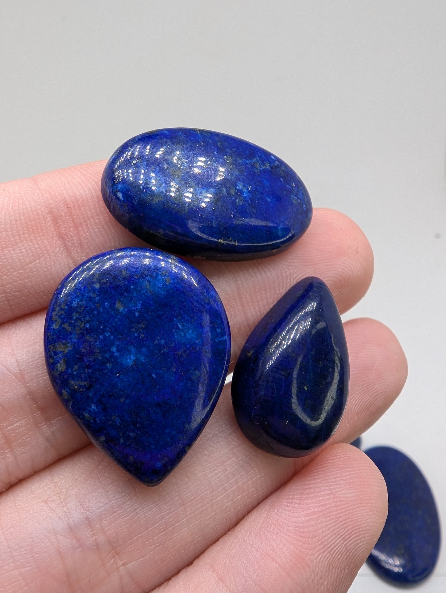 Lapis Lazuli Cabochon Lot - 13pcs - 439.75cts(87.95g) - 20-50mm - V59