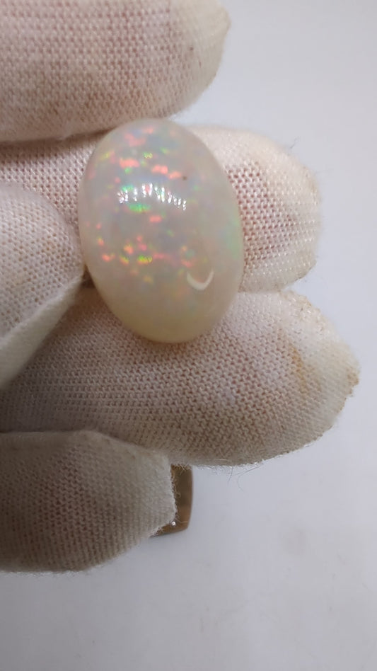 Ethiopian Welo Opal Cab - Large Oval - 12*18.5mm - 14.5cts - OPP1