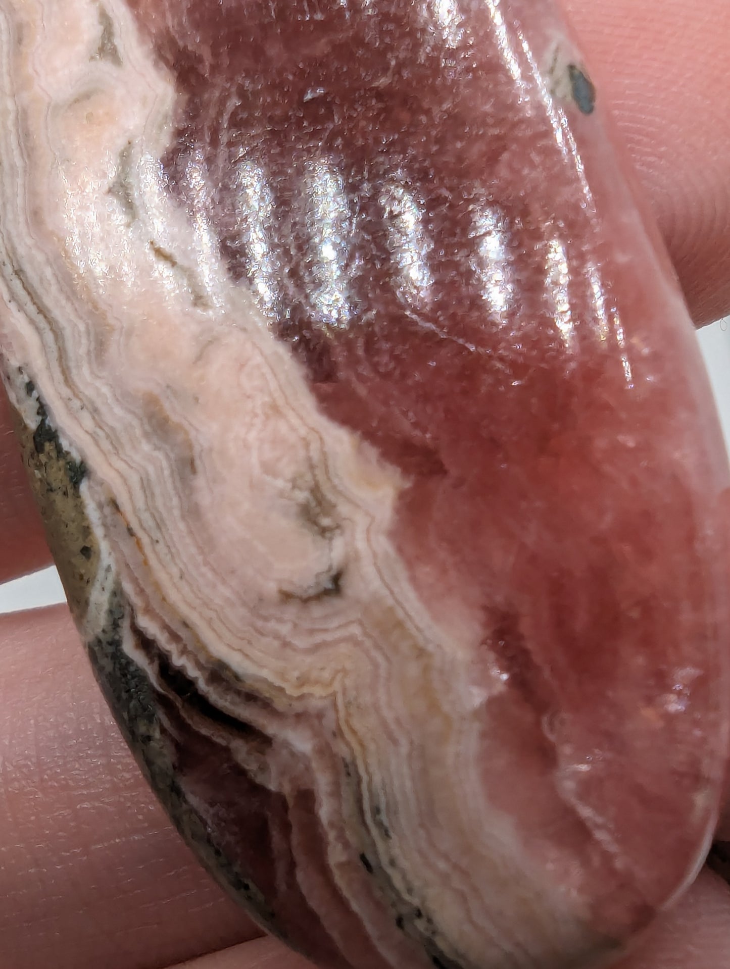 Rhodochrosite 🥓 - 86.90cts(17.40g) - 46mm