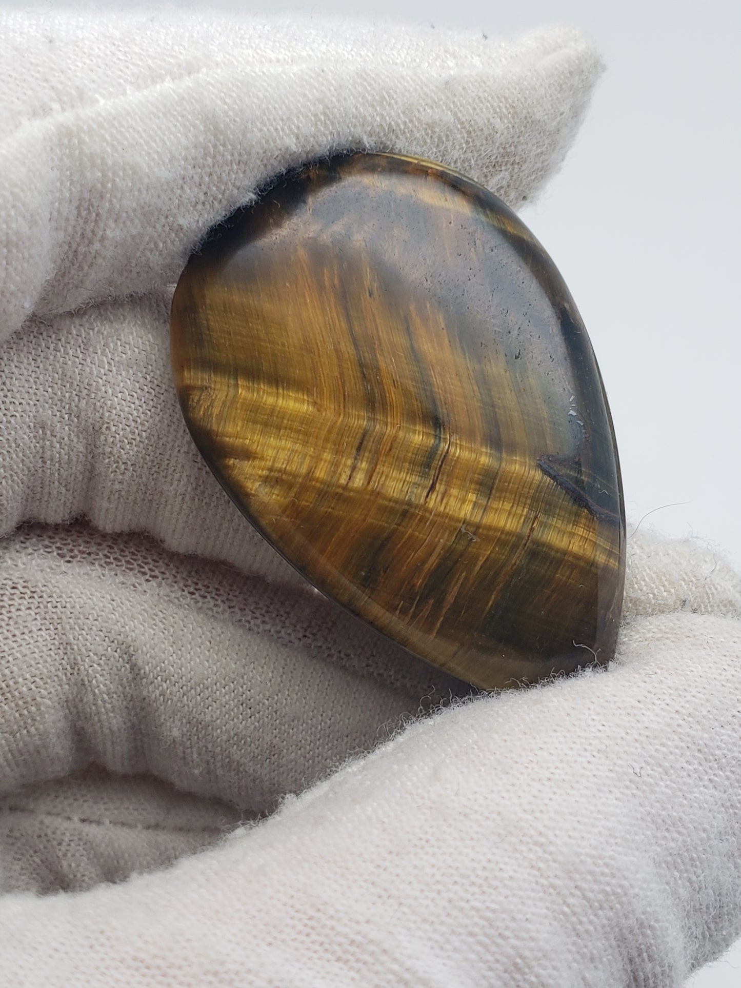 Tigers Eye - All Flashy - Medium Size