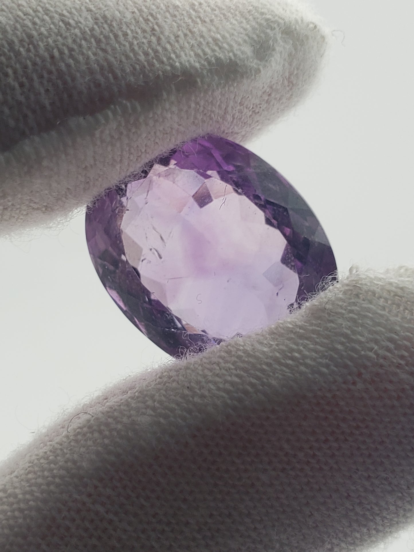 Amethyst Facets - Large - Chevrons - 14.50-25.00 carats per piece