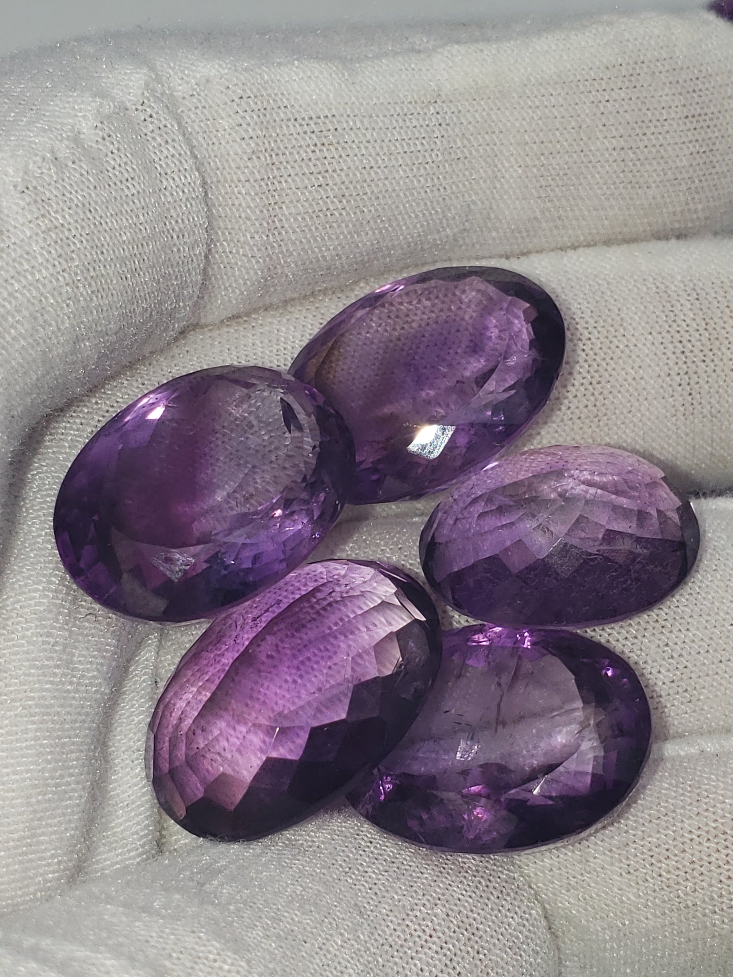 Amethyst Facets - Large - Chevrons - 14.50-25.00 carats per piece