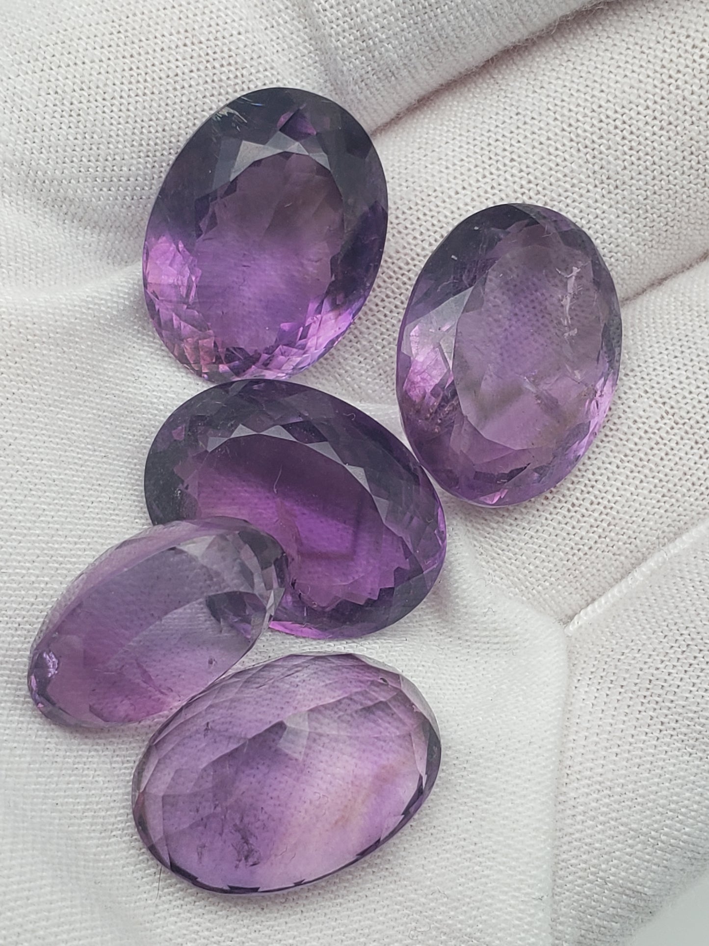 Amethyst Facets - Large - Chevrons - 14.50-25.00 carats per piece