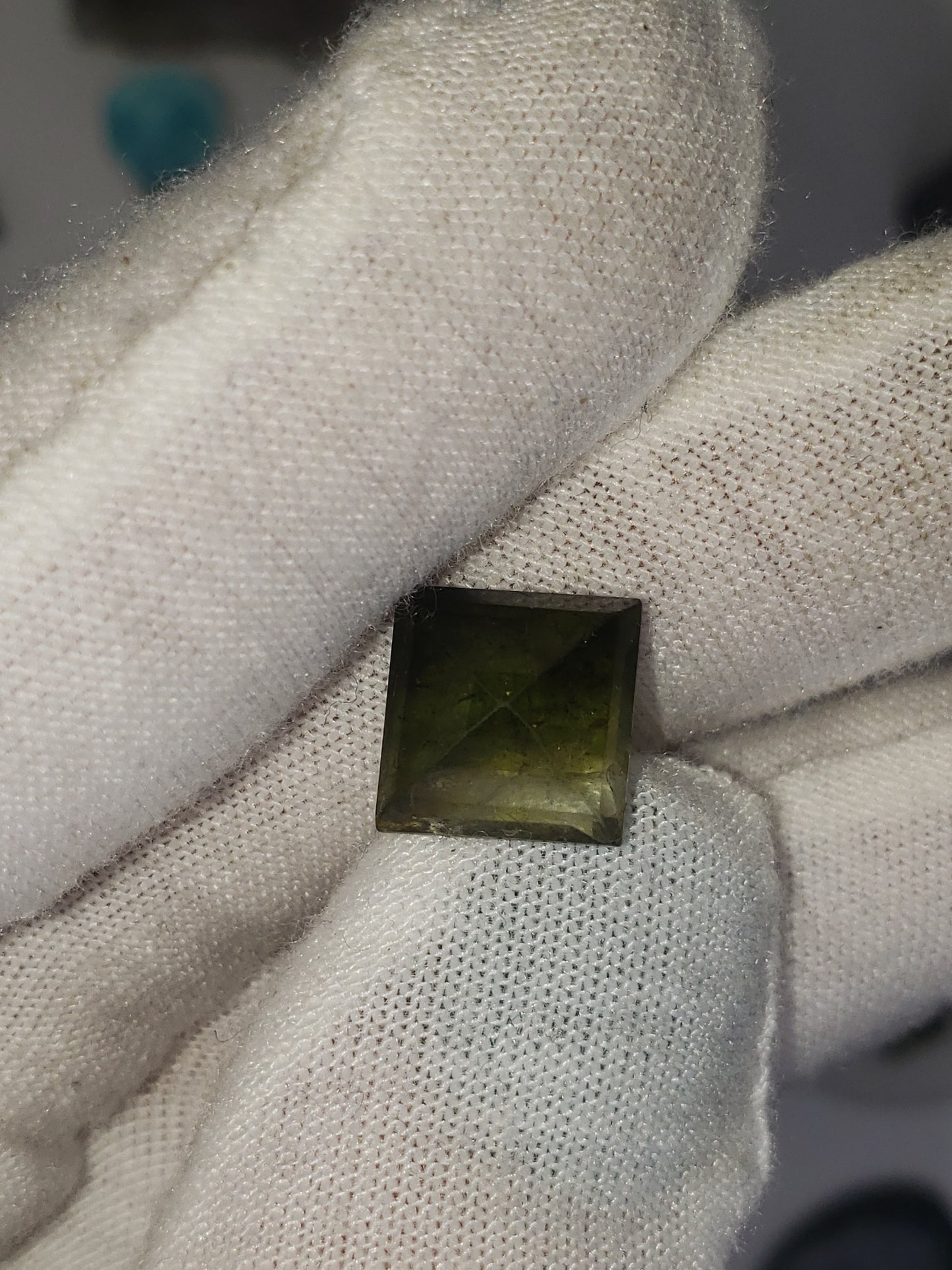 Tourmaline Facet - Square cut - Dark Green to Black - Bi-color Gradient - 5.55 carats