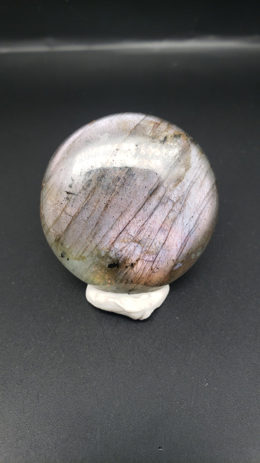 Purple Labradorite Round - 24.73g (123.5 cts) - 41mm