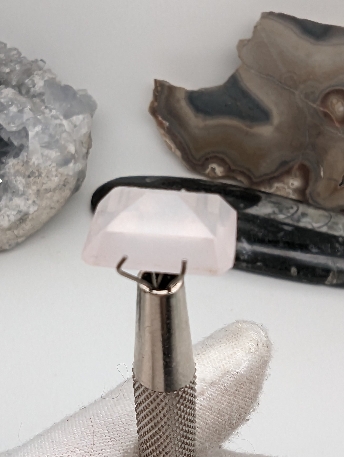 Rose Quartz Facet - 13.5mm - 6cts