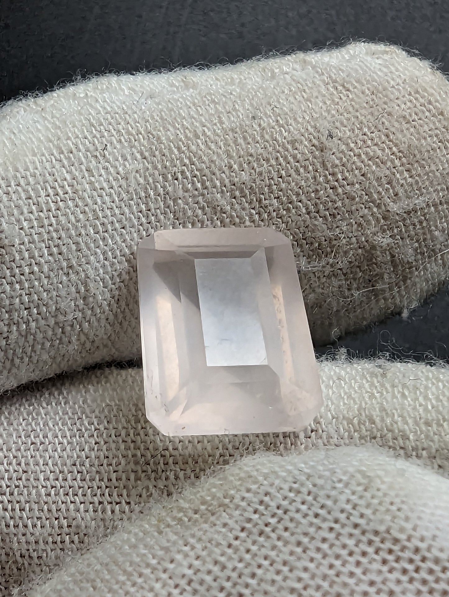 Rose Quartz Facet - 13.5mm - 6cts