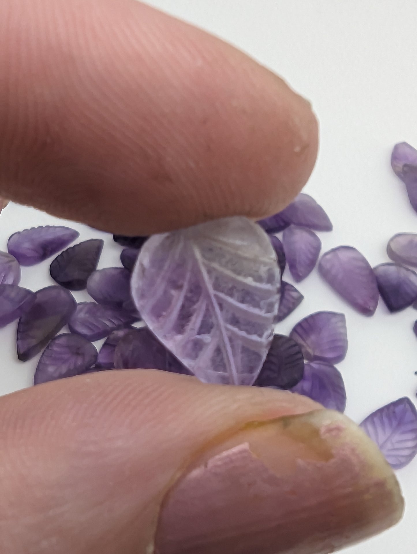 Amethyst Leaf Carvings - 10-20mm