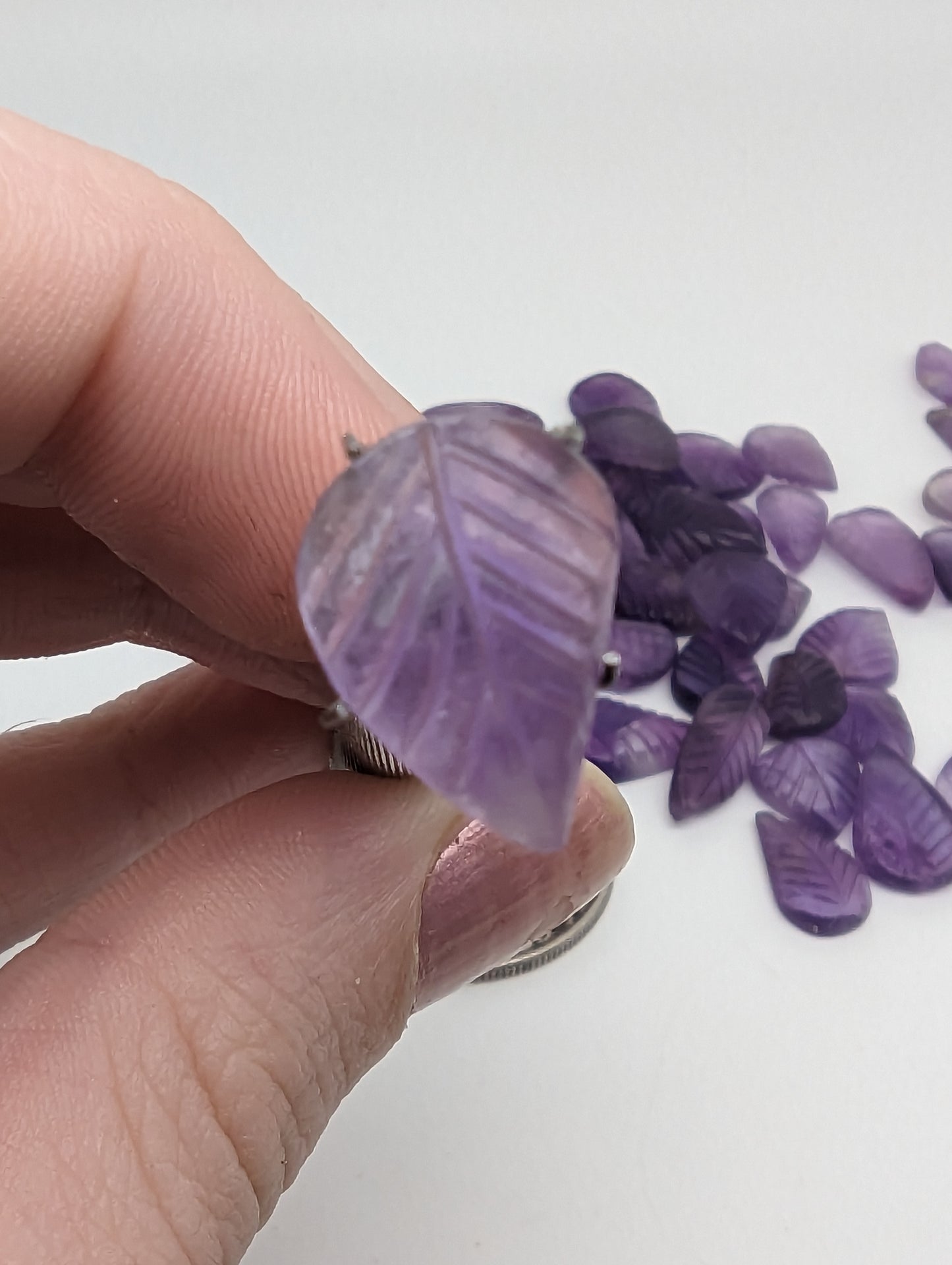 Amethyst Leaf Carvings - 10-20mm