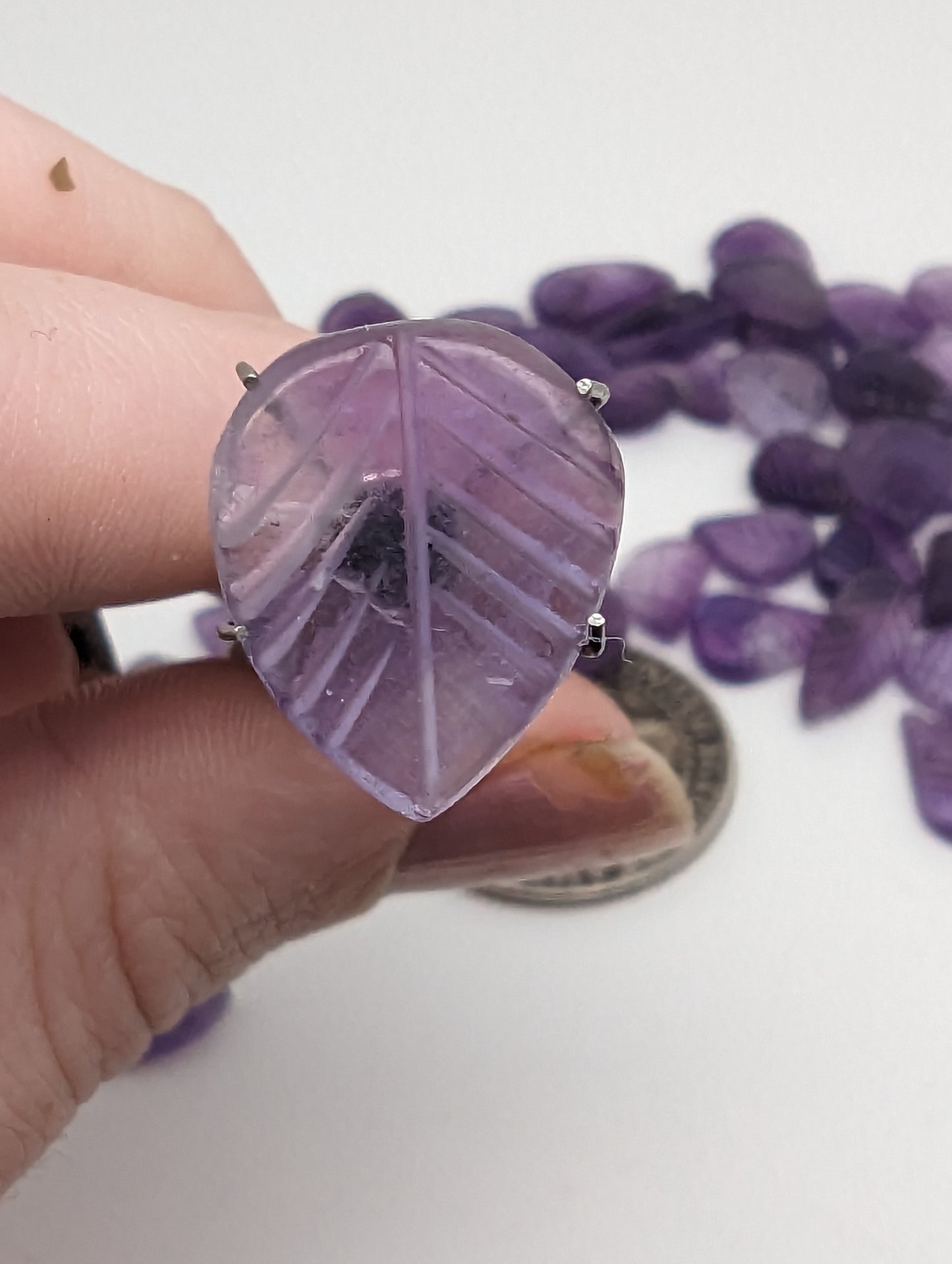 Amethyst Leaf Carvings - 10-20mm