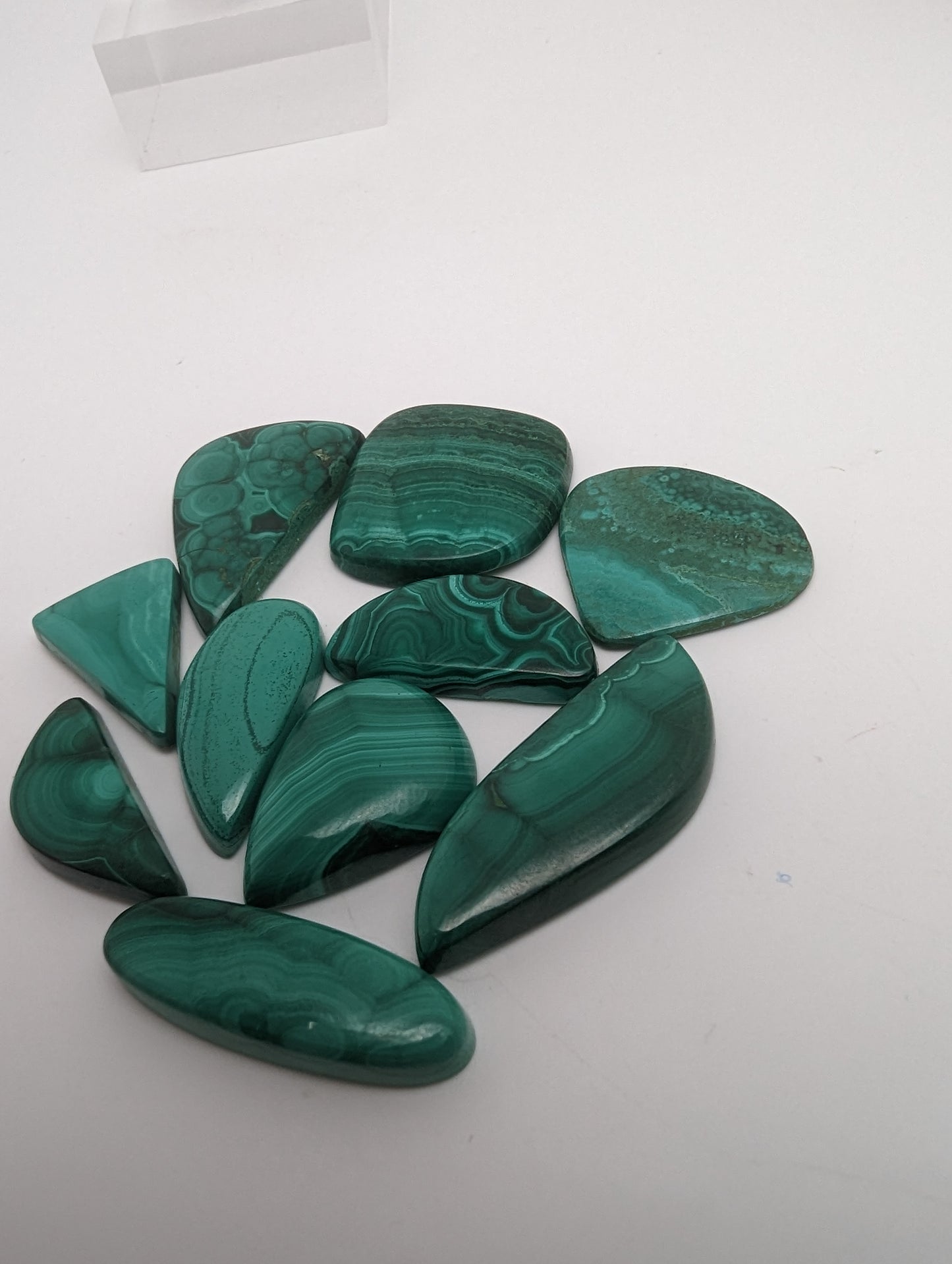 Malachite Cabochon lot - 10pcs - 23-35mm - 41.77g - Whole Lot