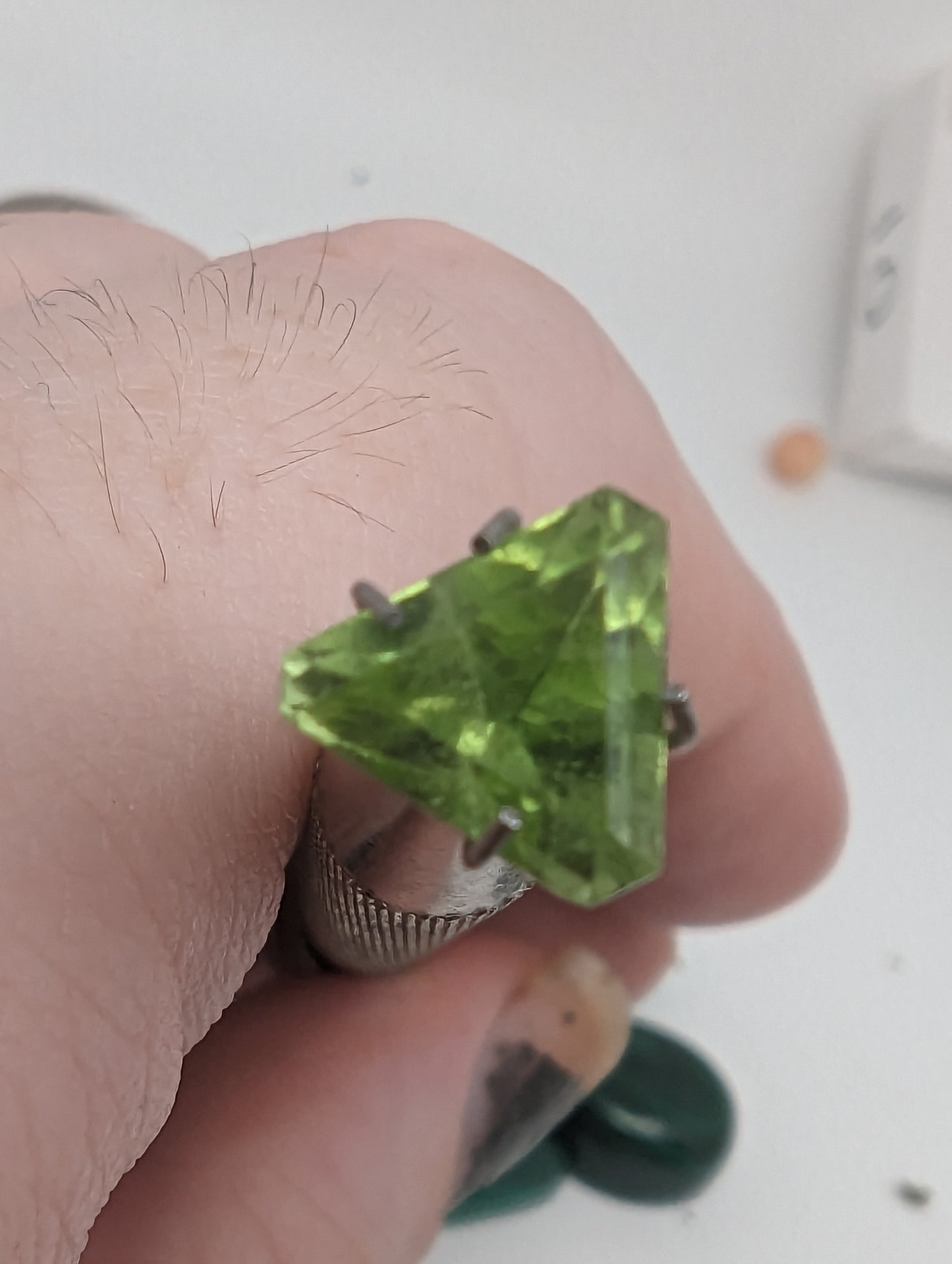 Peridot Facet - Trillion Cut - 2cts