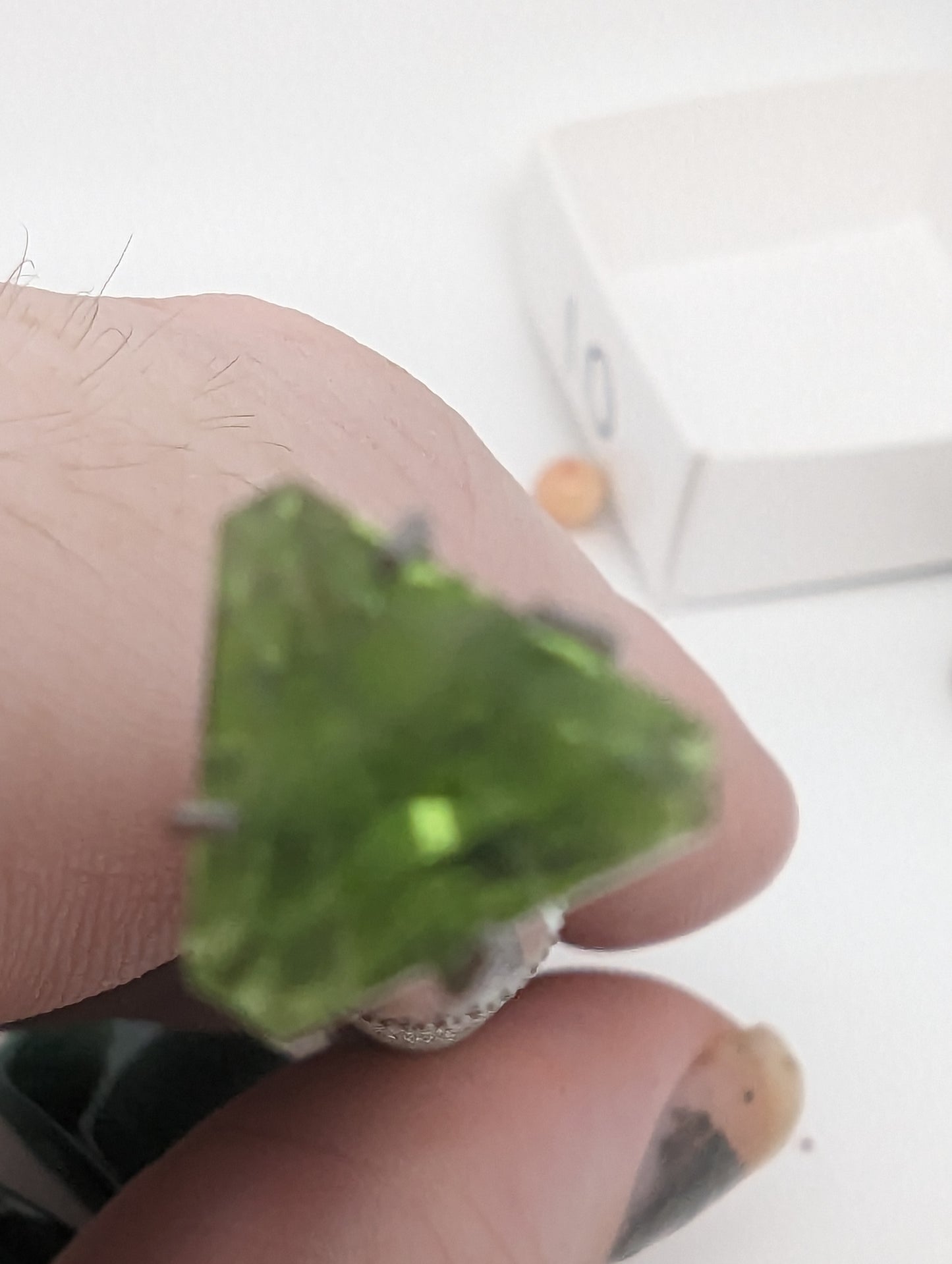 Peridot Facet - Trillion Cut - 2cts