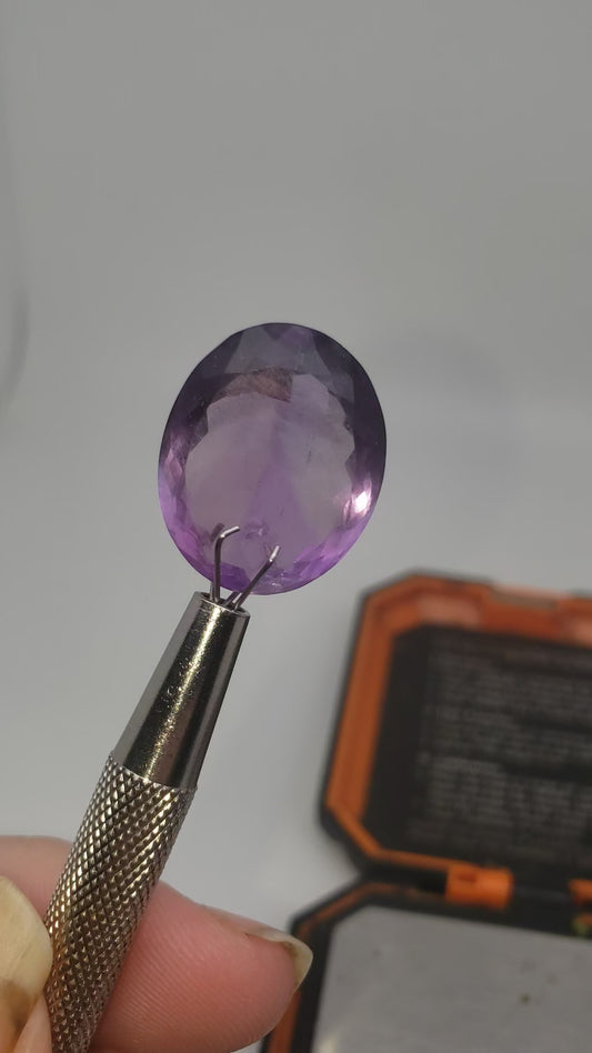 Chevron Amethyst Facet